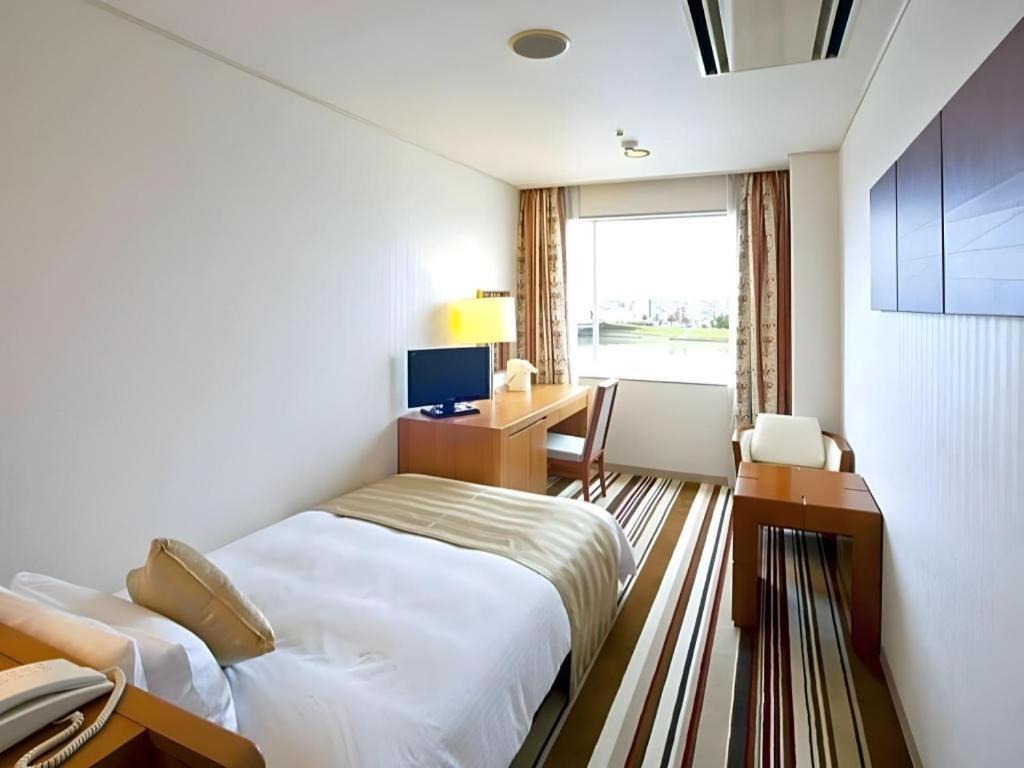 Miyazaki Kanko Hotel Exterior photo